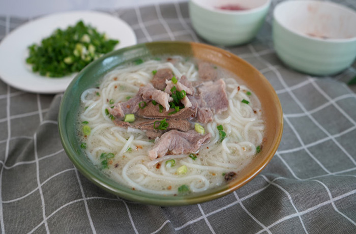 独山原味汤粉王培训